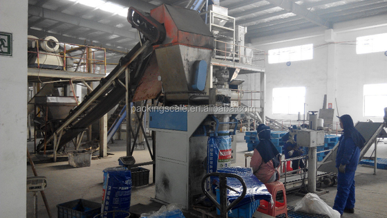 Accuratezza Bagger per asfalto freddo 200-250 sacchetti/ora Velocità di imballaggio per imballaggio rapido e preciso