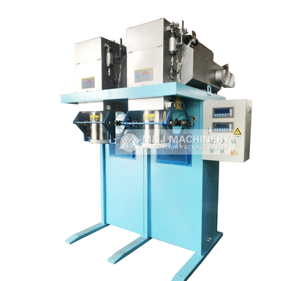 Macchina per l'imballaggio di fertilizzanti organici con tensione 380/220V e tecnologia avanzata